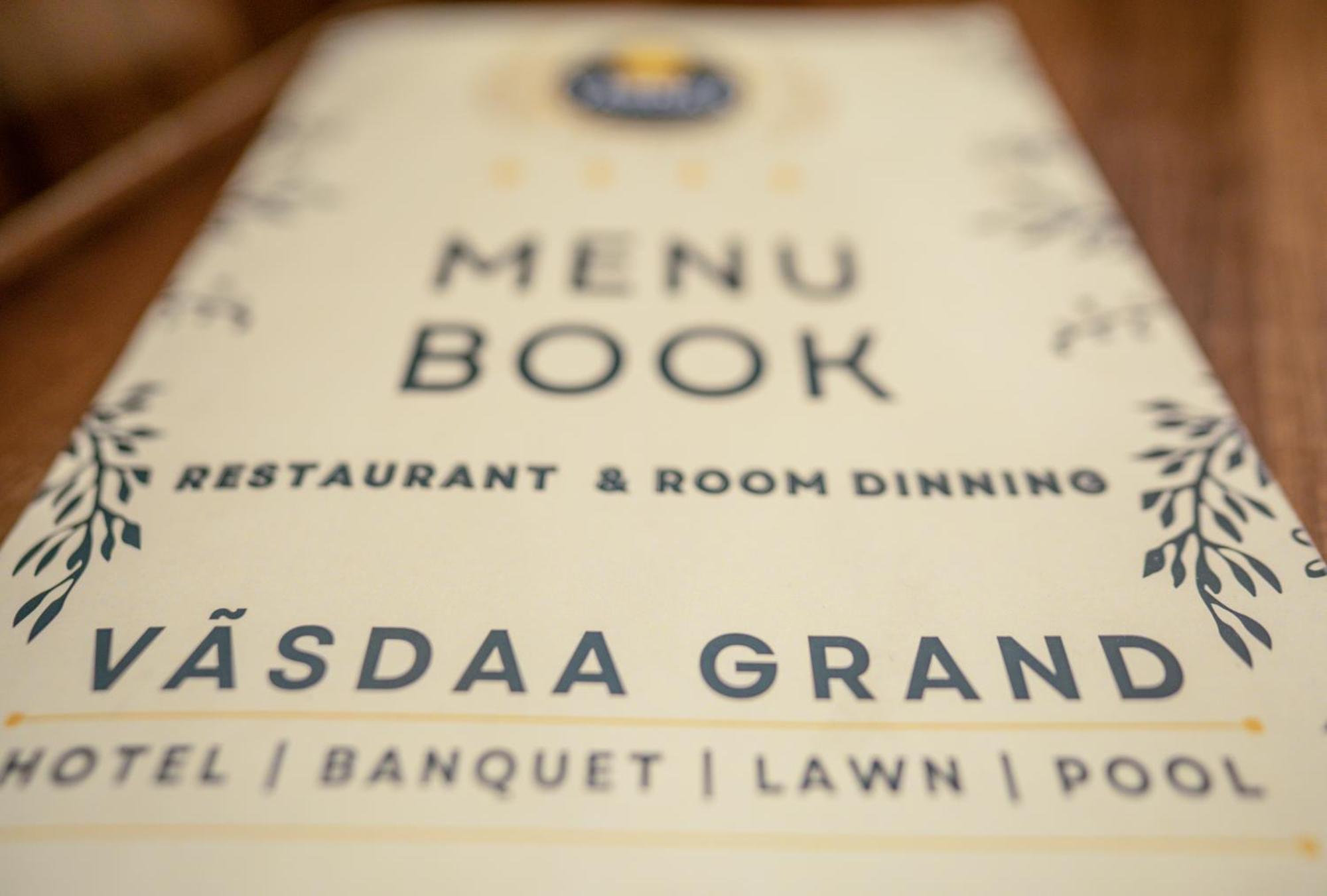 Hotel Vasdaa Grand Dehradún Kültér fotó